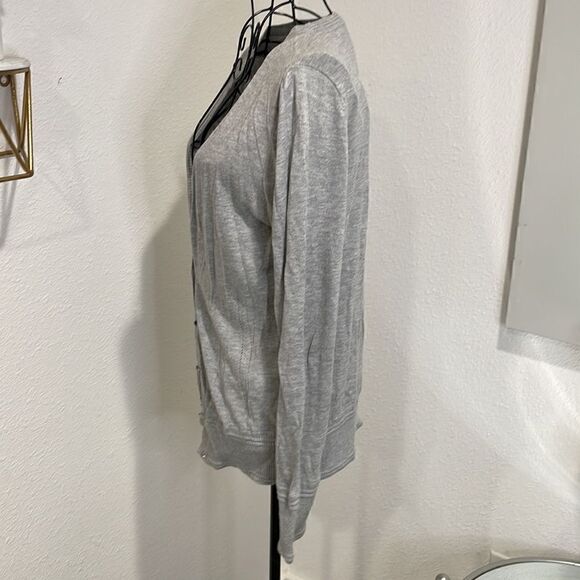 Banana republic grey v neck woman’s cardigan | size M - Picture 5 of 9